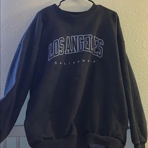 brandy melville la sweater!